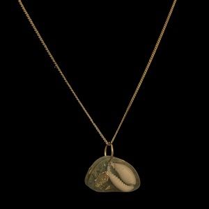 3 for $21 pukashell necklace